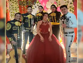 Mariachis en Bogotá - Serenata