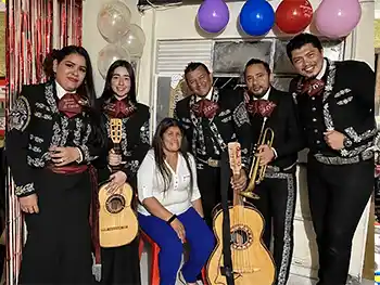 Mariachis en Bogotá - Fiesta